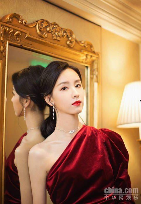娱乐圈吃瓜爆红txt,揭秘明星们的“瓜田”传奇