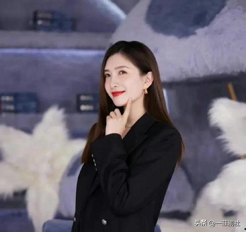 女主在娱乐圈吃瓜文,女主的吃瓜日常