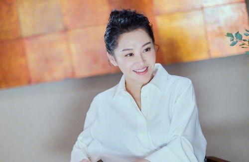 娱乐圈吃瓜许晴是谁啊,揭秘“吃瓜群众”热议的许晴是谁？