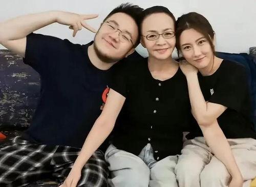 娱乐八卦吃瓜直播视频,直播吃瓜，带你领略明星真实生活