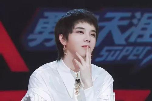 娱乐吃瓜酱华晨宇,娱乐吃瓜界的风云人物